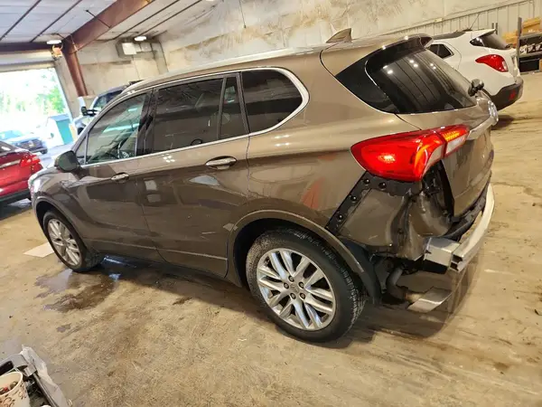 LRBFX3SX5KD012866 2019 BUICK ENVISION - Image 2