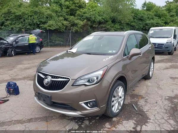 LRBFX3SX5KD014648 2019 BUICK ENVISION - Image 2
