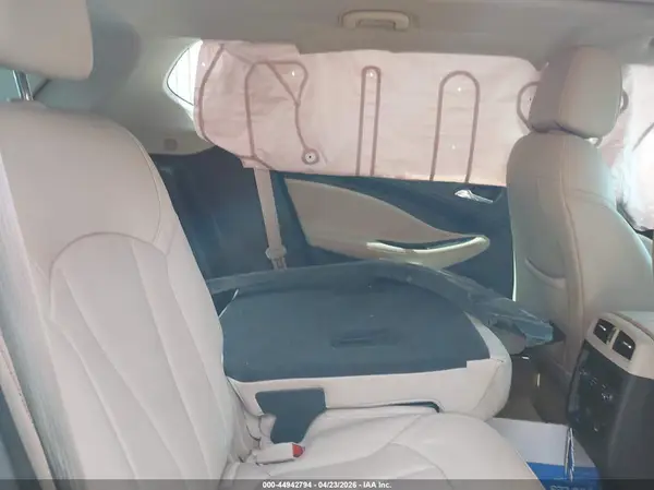 LRBFX3SX7JD004573 2018 BUICK ENVISION - Image 8