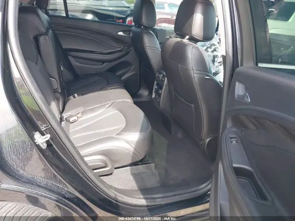LRBFX3SX7KD023318 2019 BUICK ENVISION - Image 8