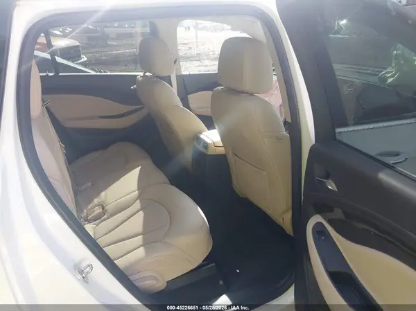 LRBFX3SX7KD095054 2019 BUICK ENVISION - Image 8