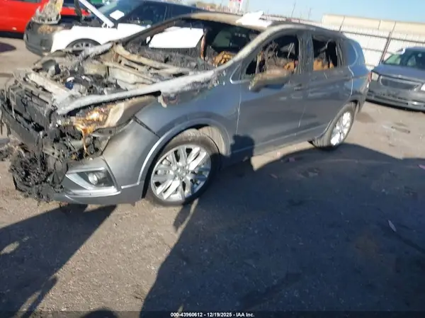LRBFX3SX7LD157120 2020 BUICK ENVISION - Image 2
