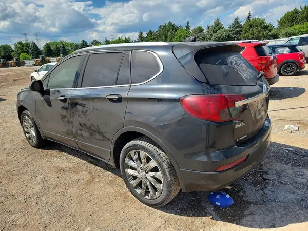 LRBFX3SX9JD001593 2018 BUICK ENVISION - Image 2