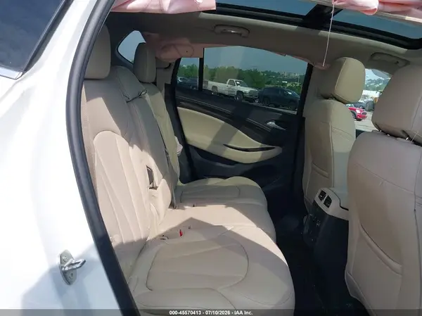 LRBFX3SX9KD019478 2019 BUICK ENVISION - Image 8
