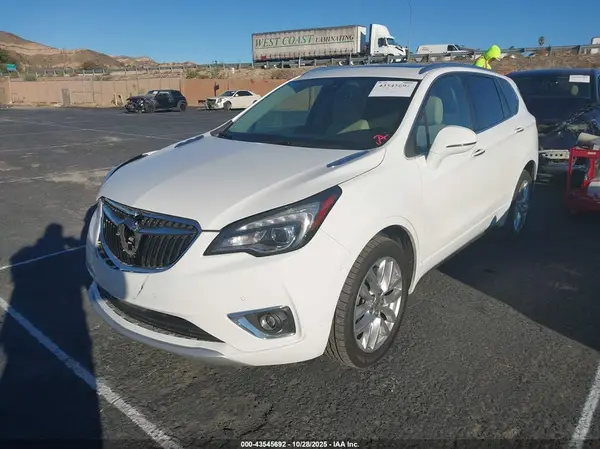 LRBFX4SX3LD170663 2020 BUICK ENVISION - Image 2
