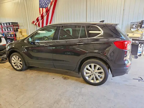 LRBFX4SX5JD002603 2018 BUICK ENVISION - Image 2