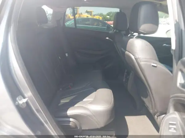 LRBFX4SX6LD070265 2020 BUICK ENVISION - Image 8