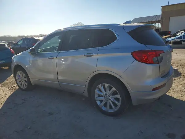 LRBFX4SX8JD005639 2018 BUICK ENVISION - Image 2
