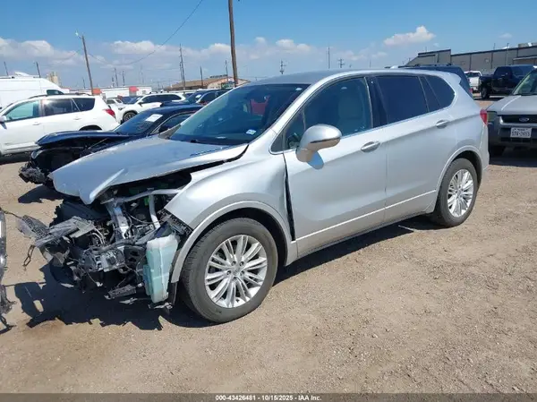 LRBFXASAXHD122952 2017 BUICK ENVISION - Image 2