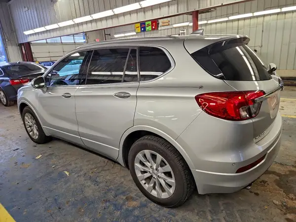 LRBFXBSA0HD013499 2017 BUICK ENVISION - Image 2