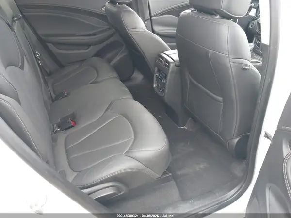 LRBFXBSA0HD220085 2017 BUICK ENVISION - Image 8
