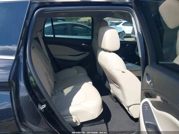 LRBFXBSA0KD061558 2019 BUICK ENVISION - Image 8