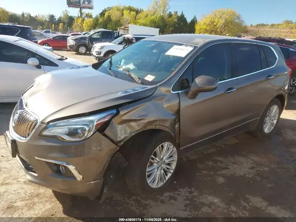 LRBFXBSA1JD006048 2018 BUICK ENVISION - Image 2