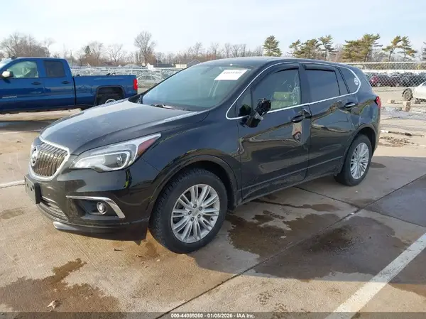 LRBFXBSA1JD027207 2018 BUICK ENVISION - Image 2