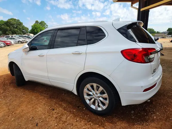 LRBFXBSA2HD054569 2017 BUICK ENVISION - Image 2
