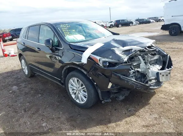 LRBFXBSA2JD010402 2018 BUICK ENVISION - Image 1