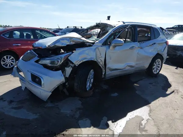 LRBFXBSA3HD090576 2017 BUICK ENVISION - Image 2