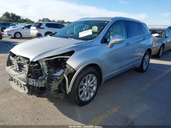 LRBFXBSA4HD092207 2017 BUICK ENVISION - Image 2