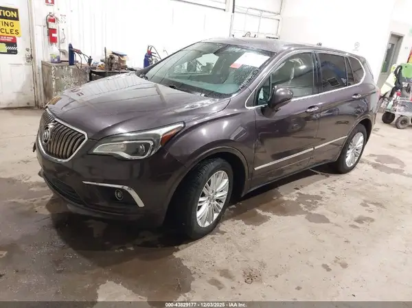 LRBFXBSA4JD007209 2018 BUICK ENVISION - Image 2