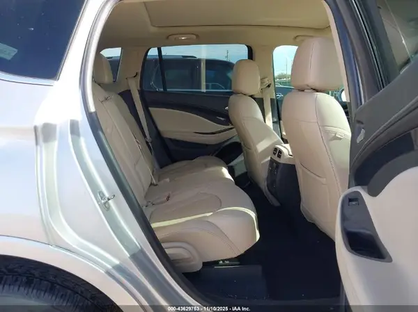 LRBFXBSA5HD102422 2017 BUICK ENVISION - Image 8