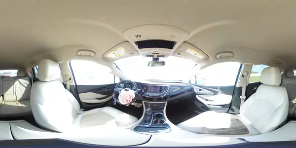 LRBFXBSA5JD056841 2018 BUICK ENVISION - Image 2