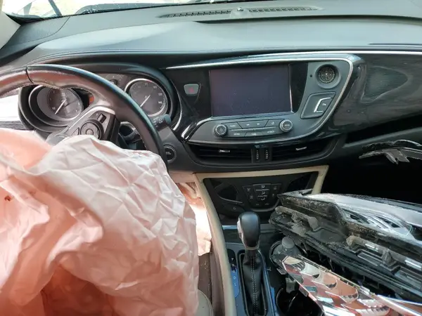 LRBFXBSA6HD114773 2017 BUICK ENVISION - Image 8