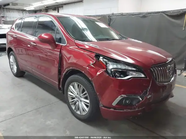 LRBFXBSA7JD006166 2018 BUICK ENVISION - Image 1
