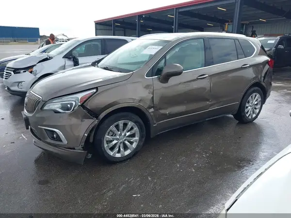 LRBFXBSA8HD025822 2017 BUICK ENVISION - Image 2