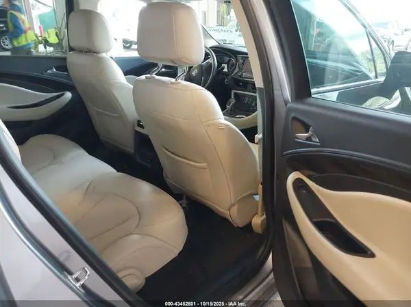 LRBFXBSA8LD070185 2020 BUICK ENVISION - Image 8