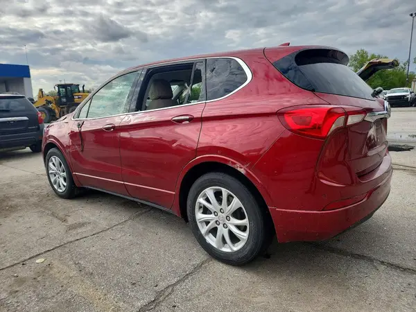 LRBFXBSA9KD105587 2019 BUICK ENVISION - Image 2