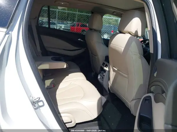LRBFXBSAXHD040256 2017 BUICK ENVISION - Image 8
