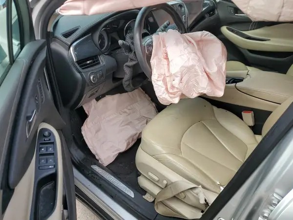 LRBFXBSAXHD149185 2017 BUICK ENVISION - Image 8