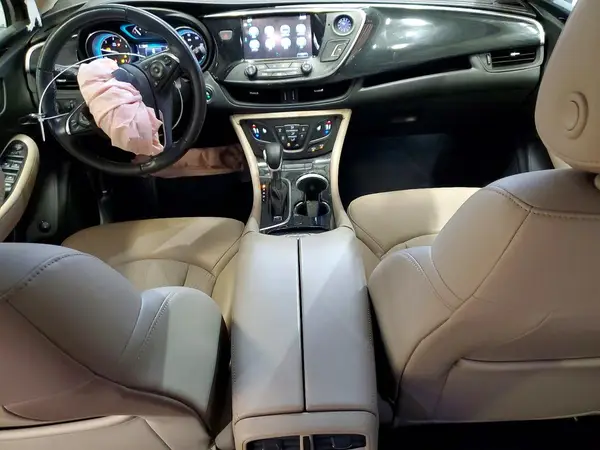 LRBFXCSA0JD004765 2018 BUICK ENVISION - Image 8