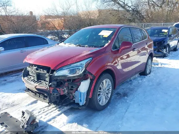 LRBFXCSA0JD058874 2018 BUICK ENVISION - Image 2