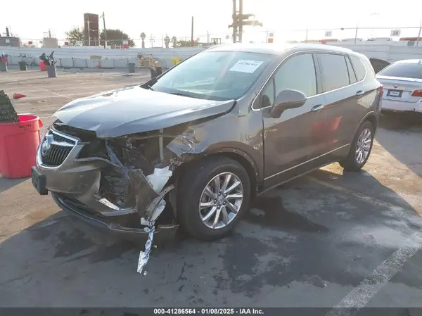 LRBFXCSA0KD018800 2019 BUICK ENVISION - Image 2