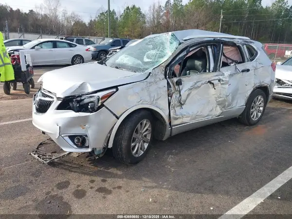 LRBFXCSA0KD033054 2019 BUICK ENVISION - Image 2