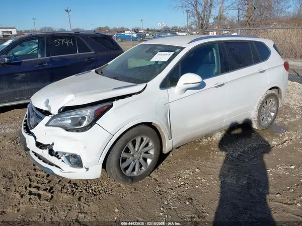 LRBFXCSA0LD031161 2020 BUICK ENVISION - Image 2