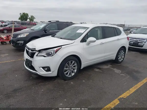 LRBFXCSA0LD207562 2020 BUICK ENVISION - Image 2