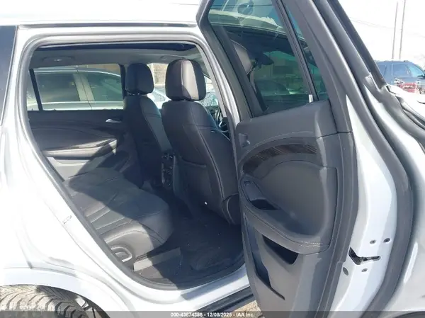 LRBFXCSA1KD004551 2019 BUICK ENVISION - Image 8