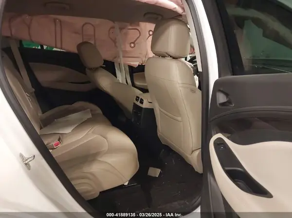 LRBFXCSA1KD033015 2019 BUICK ENVISION - Image 8