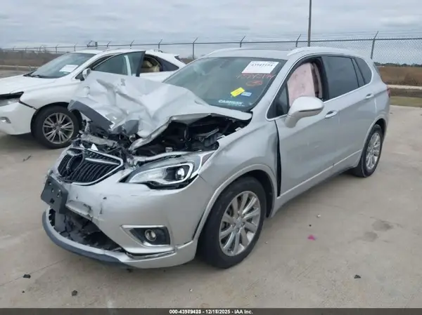 LRBFXCSA1KD039655 2019 BUICK ENVISION - Image 2