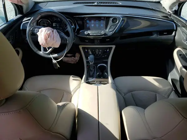 LRBFXCSA1KD107310 2019 BUICK ENVISION - Image 8