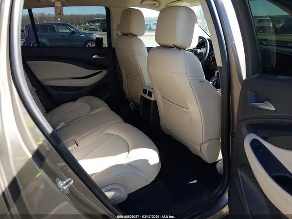 LRBFXCSA2JD003570 2018 BUICK ENVISION - Image 8