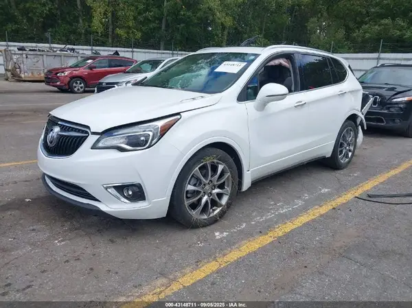 LRBFXCSA2LD156114 2020 BUICK ENVISION - Image 2