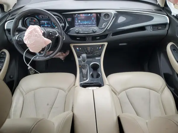 LRBFXCSA3HD067658 2017 BUICK ENVISION - Image 8