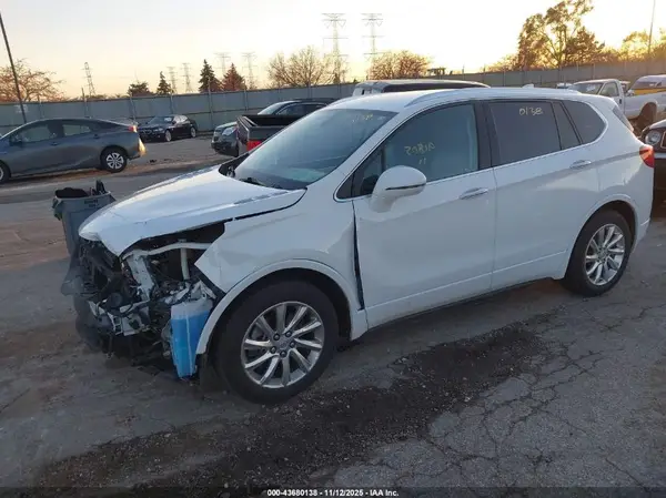 LRBFXCSA3KD063746 2019 BUICK ENVISION - Image 2