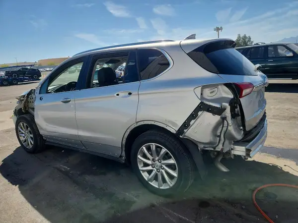 LRBFXCSA4KD007461 2019 BUICK ENVISION - Image 2