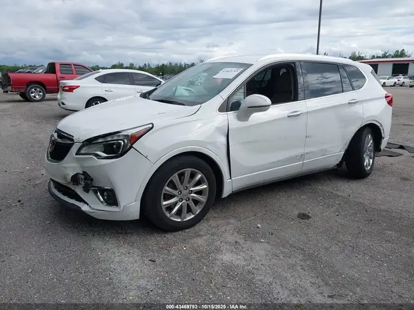 LRBFXCSA4KD032988 2019 BUICK ENVISION - Image 2