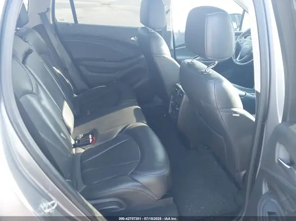 LRBFXCSA5KD010353 2019 BUICK ENVISION - Image 8