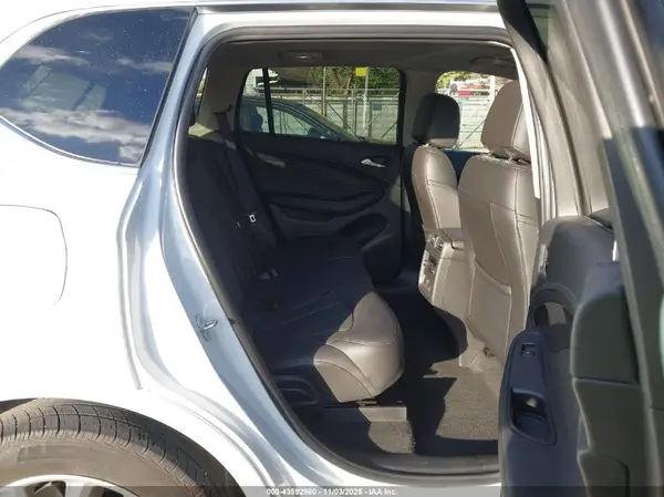 LRBFXCSA5KD010630 2019 BUICK ENVISION - Image 8